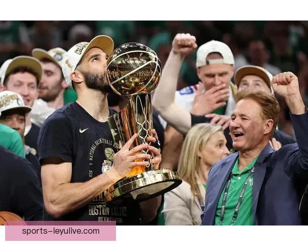 塔图姆登上SLAM封面 8岁儿子暖心写信鼓励父亲别难过 塔图姆登上SLAM封面 8岁儿子暖心写信鼓励父亲别难过