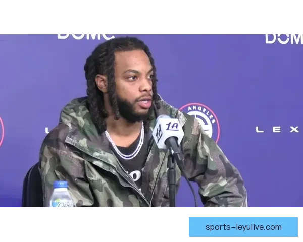 卢指导：专注于比赛执教不纠结小卡与加兰出场时间限制